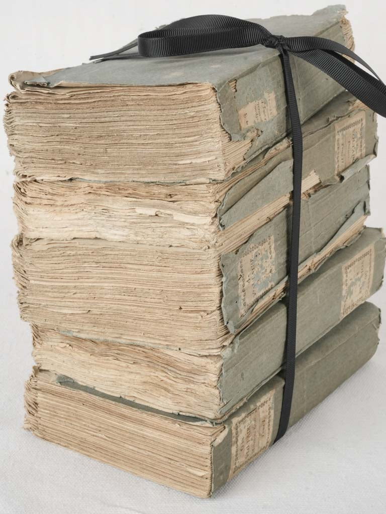 Worn iconic philosopher's set