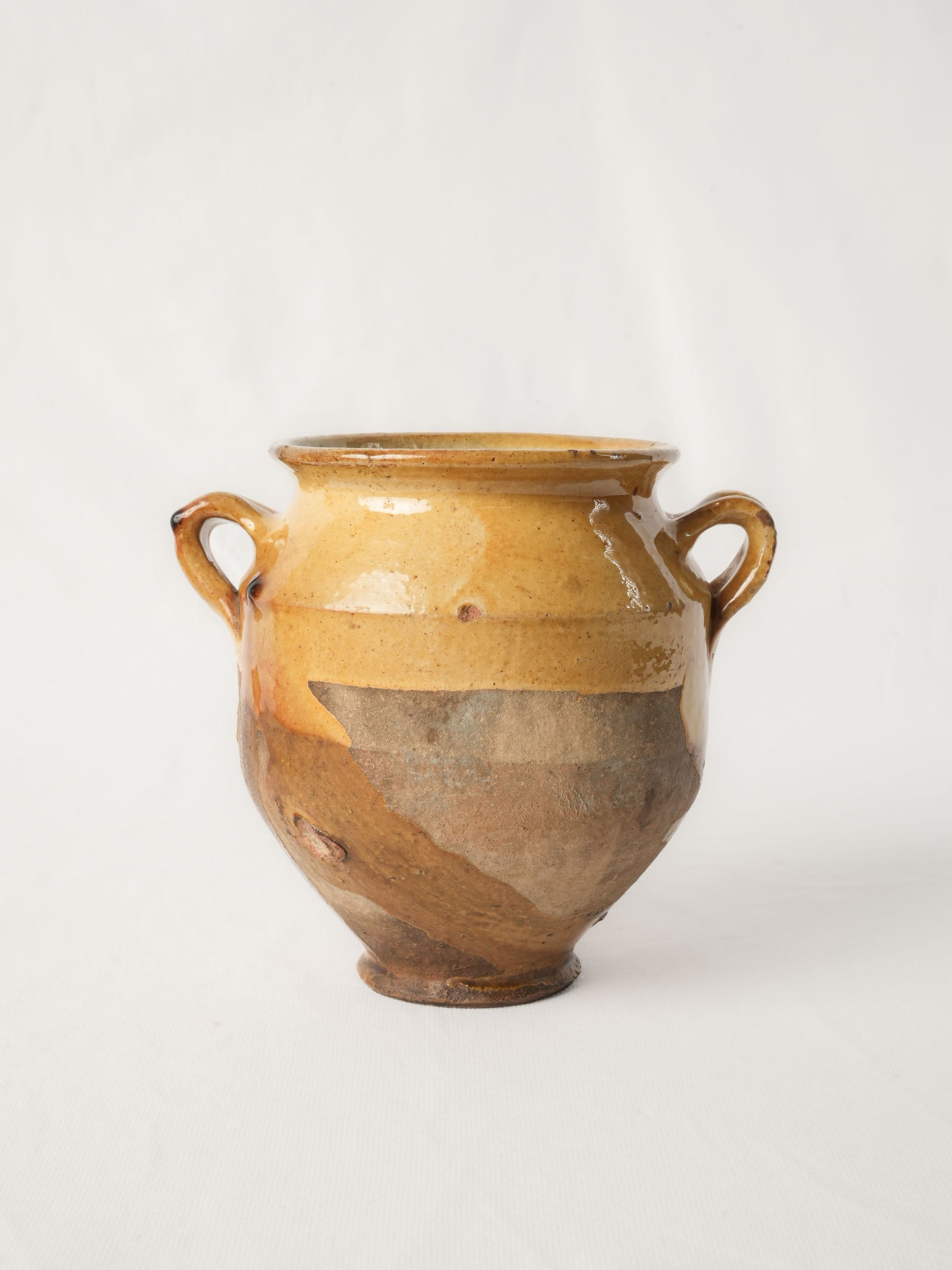 Vintage Southwestern confit pot.