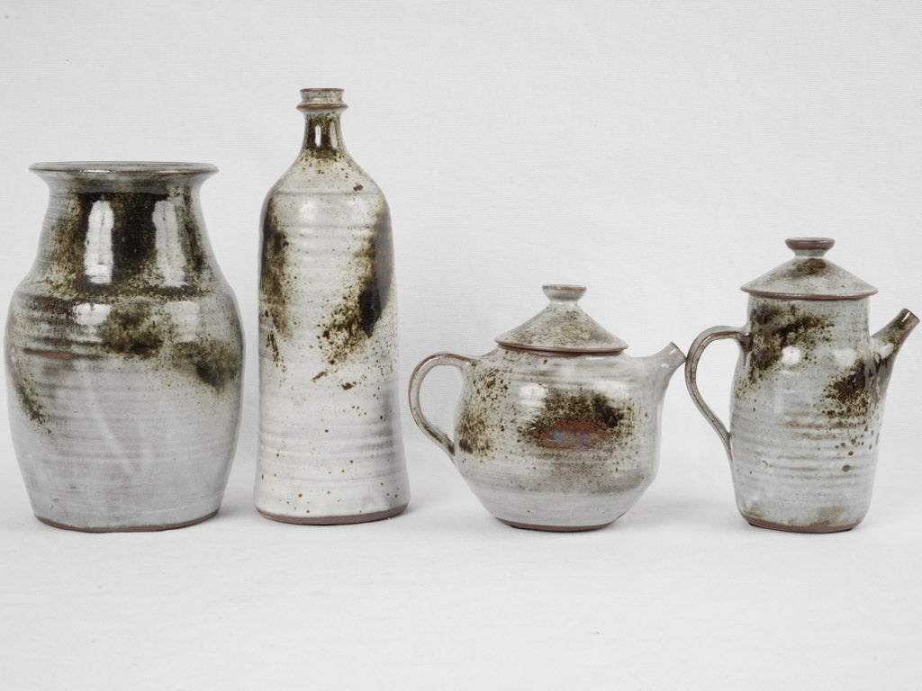 1970s Atelier signed pottery collection