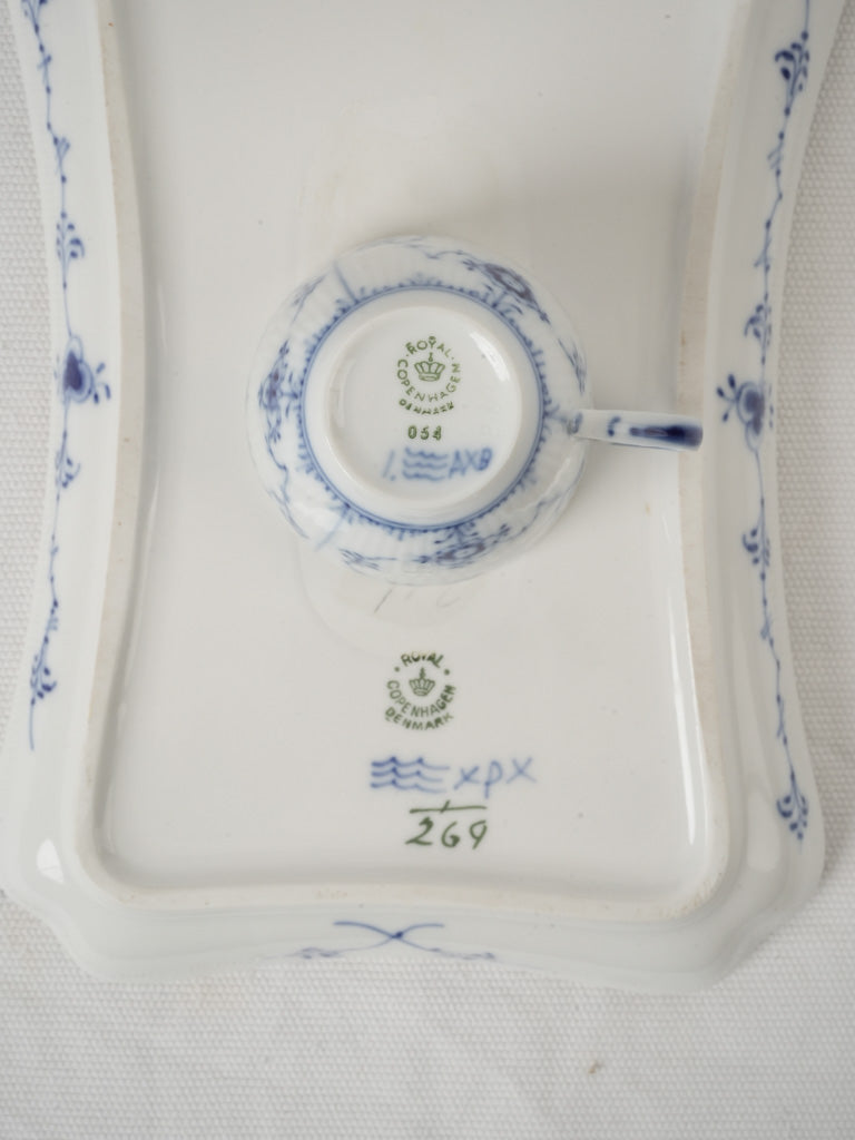 Collectible vintage teaware ensemble