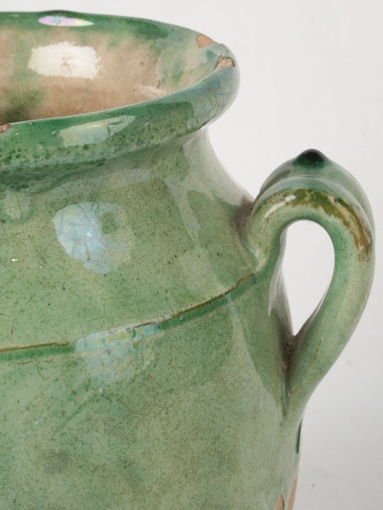 Artisan-crafted aged confit pot