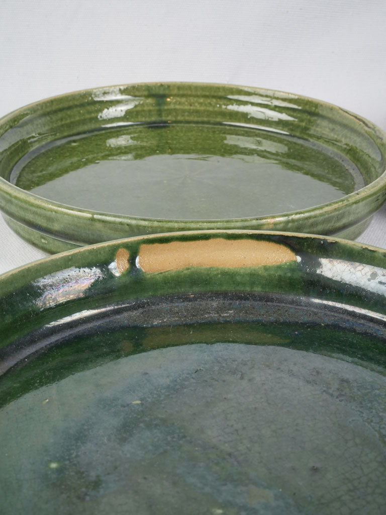 Decorative antique ceramic dinnerware set