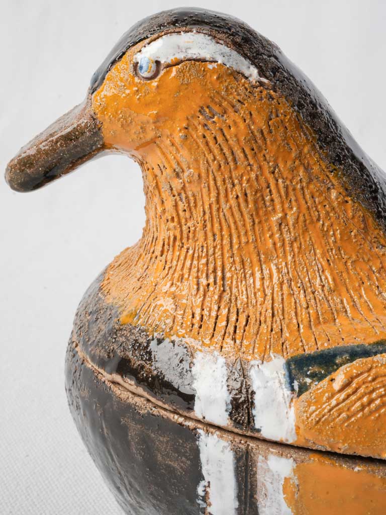 Graceful decorative duck dish