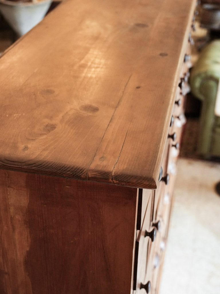 Neat aligned drawers shop cabinet