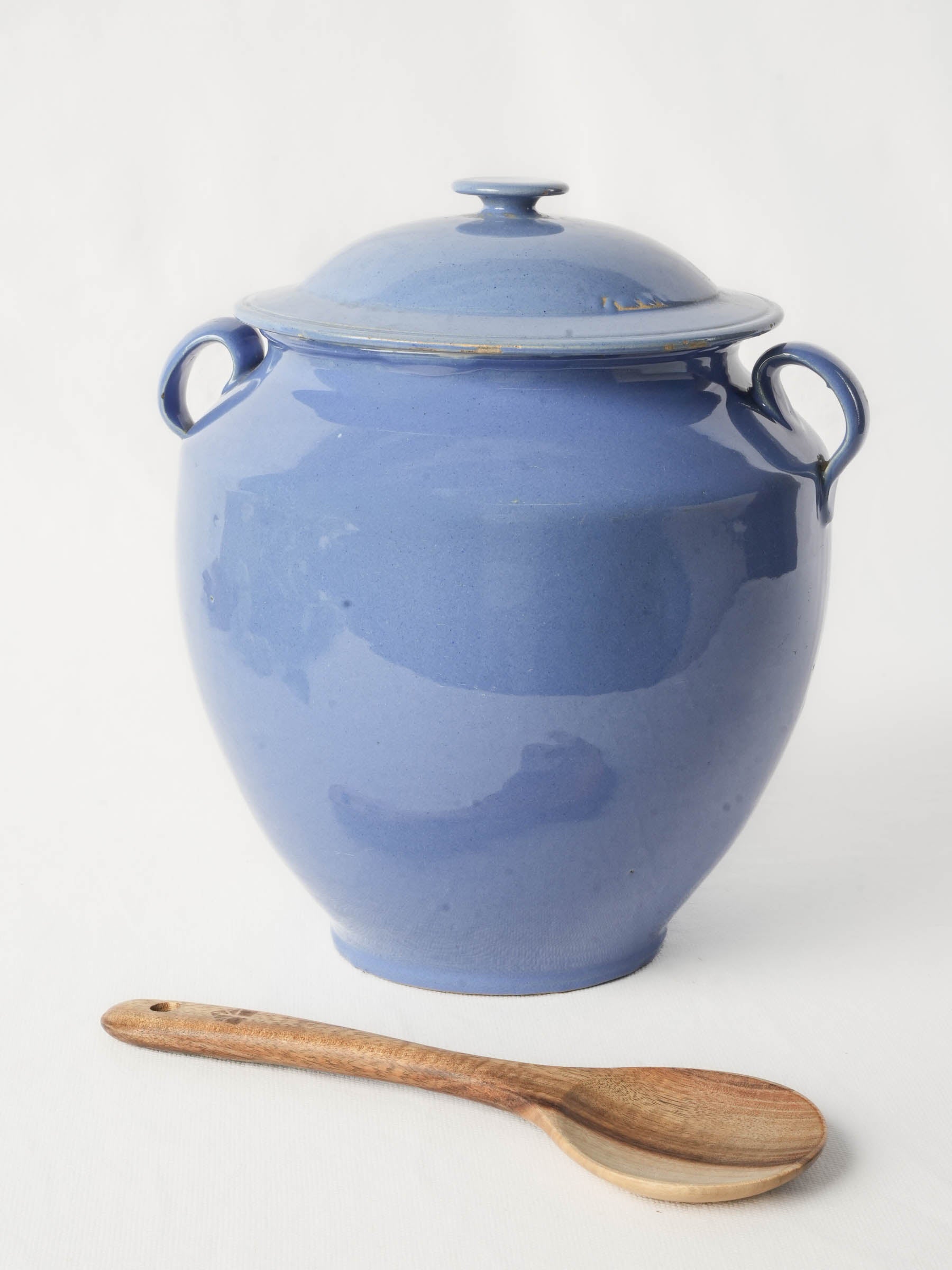 Vintage Martres-Tolosane confit pot