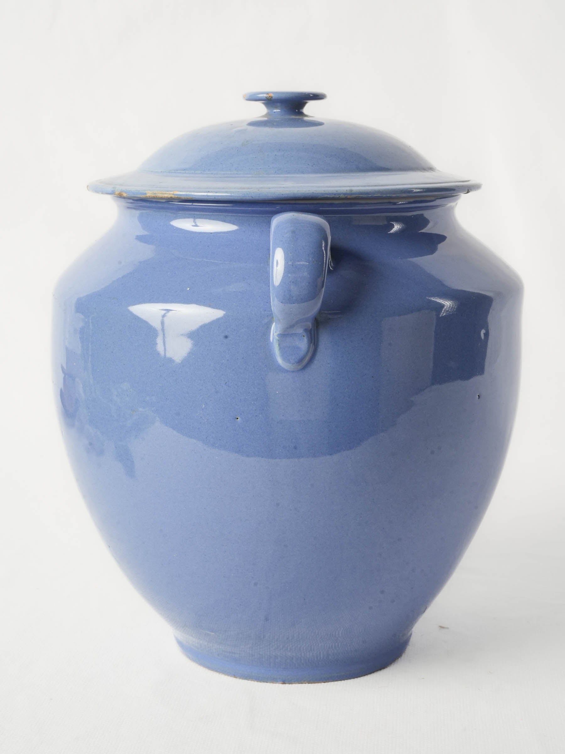 Glossy glazed collectible confit pot