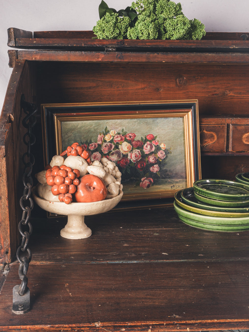 Timeless Italian-inspired pottery bowl