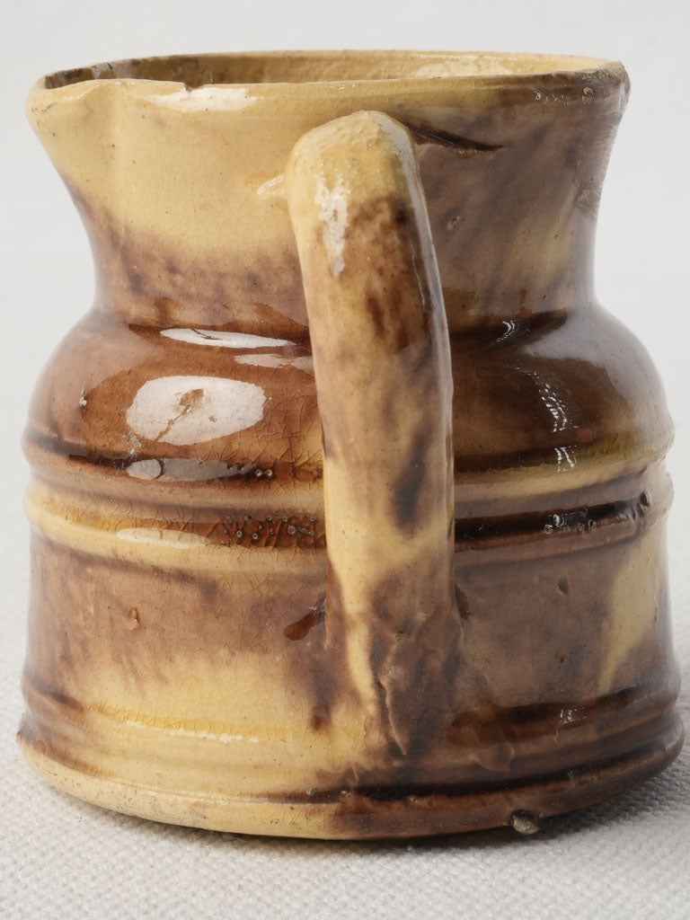 Dieulefit stoneware kitchen pourer