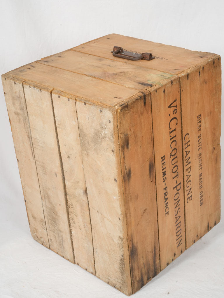 Patina-rich champagne crate decor
