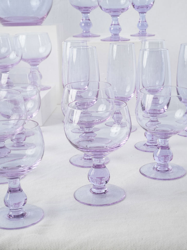 Timeless hand-finished crystal glasses