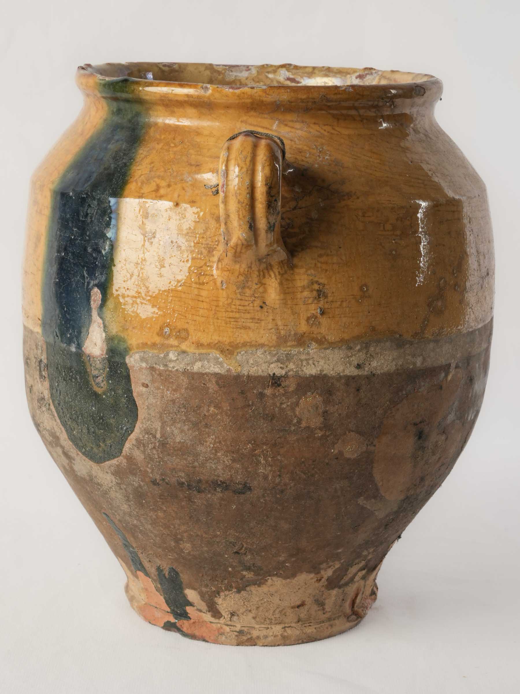 Authentic ovoid farmhouse kitchenware