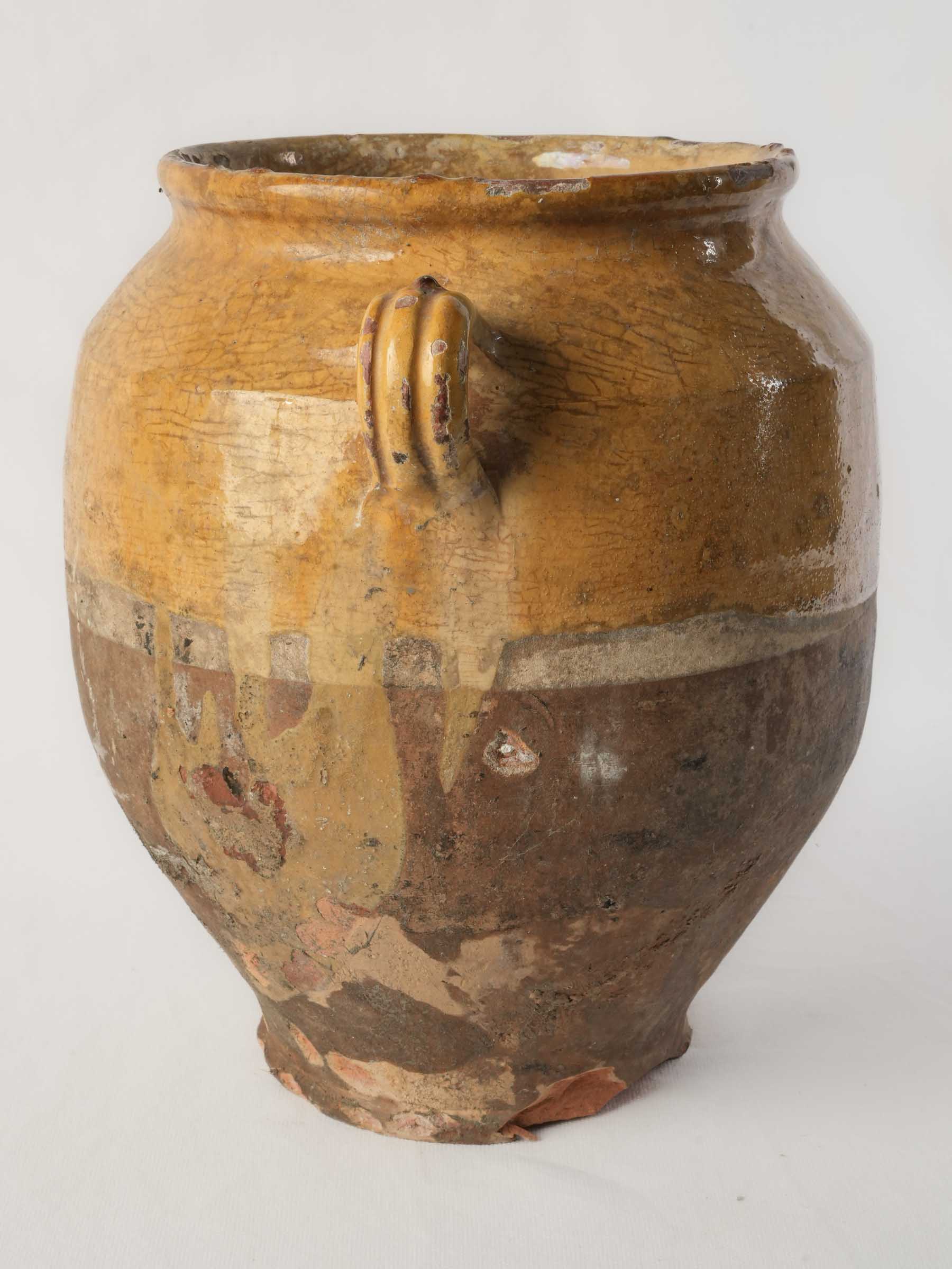 Rare mustard-yellow confit vessel