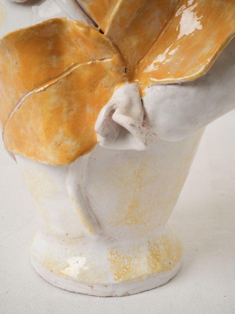 Modern artistic crafted ceramic lamp