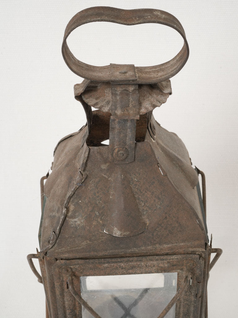 Decorative cross-braced lantern