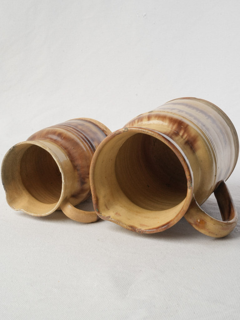 Mellow color ceramic pitchers