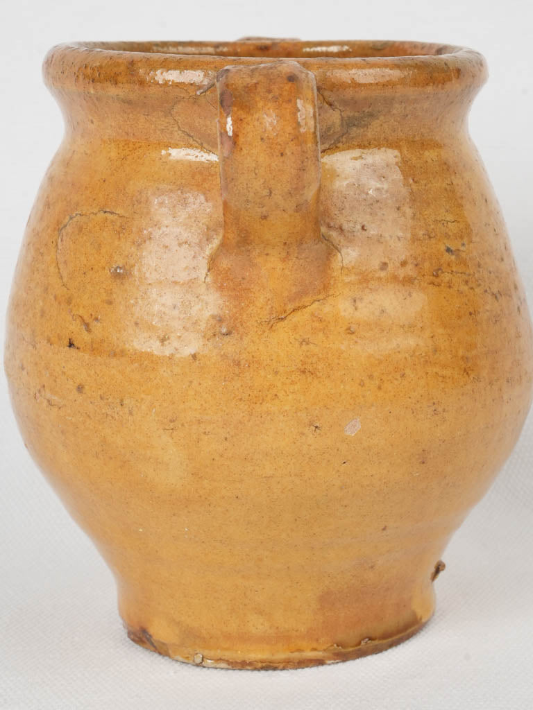 Charming handle French pottery collection addition