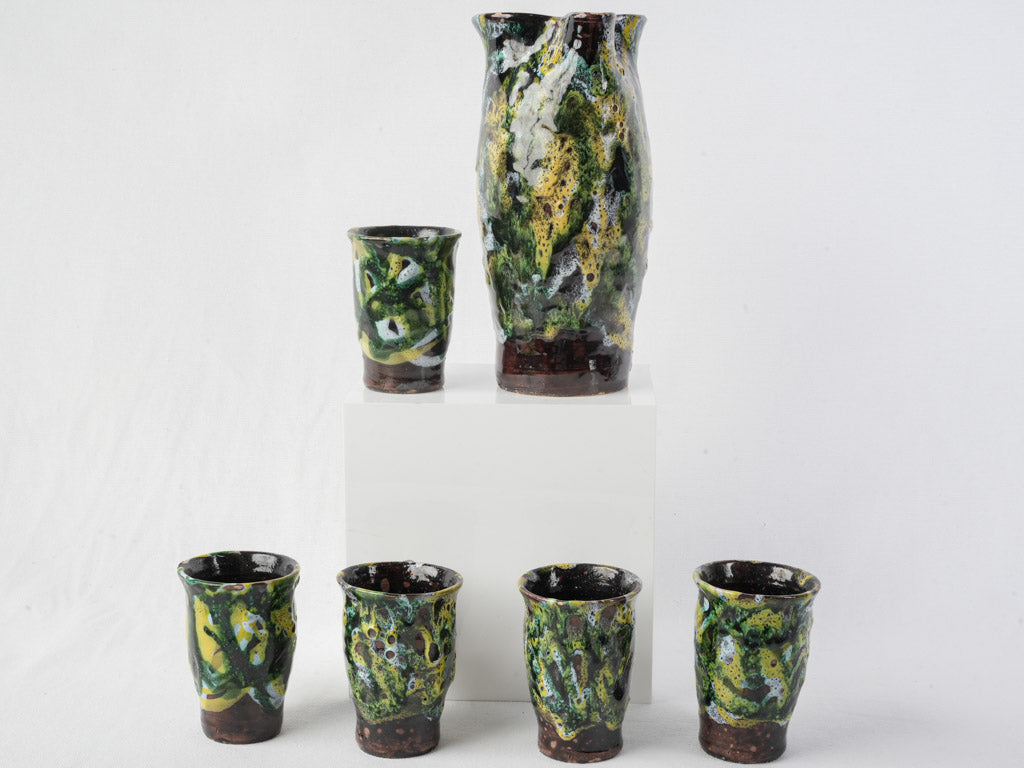 Lively handcrafted decorative kitchenware