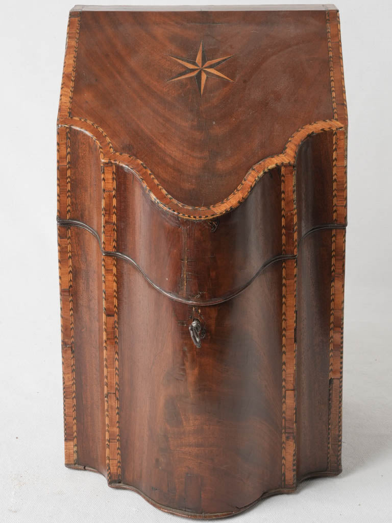Sophisticated starburst inlay cutlery box