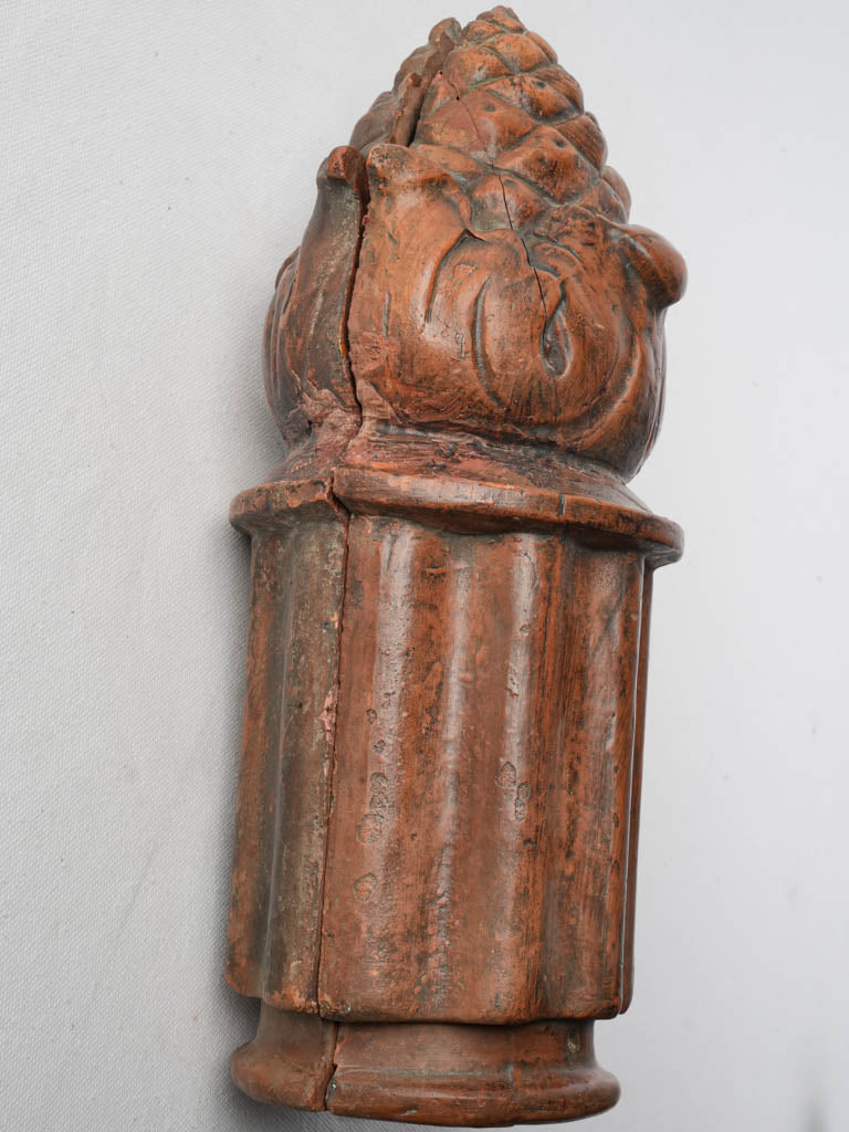Intricate detailed faience design