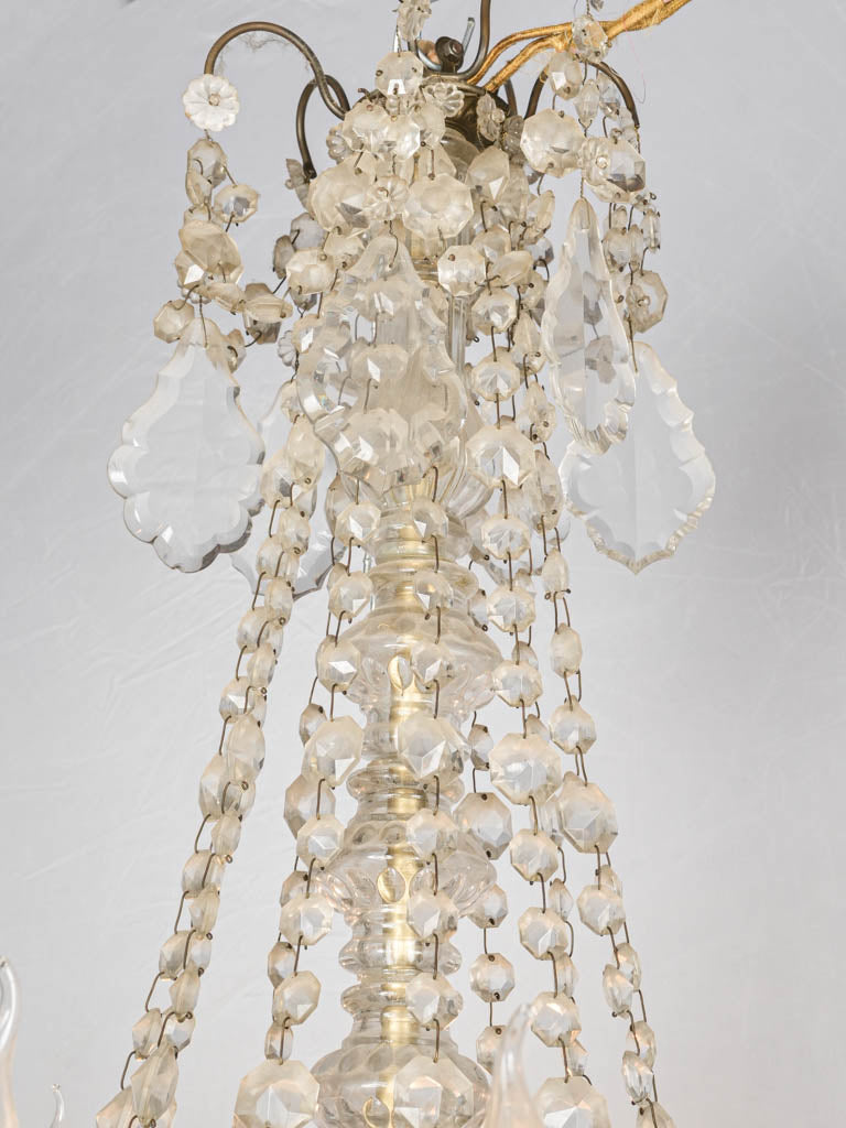 Decorative Crystal Pendant Chandelier