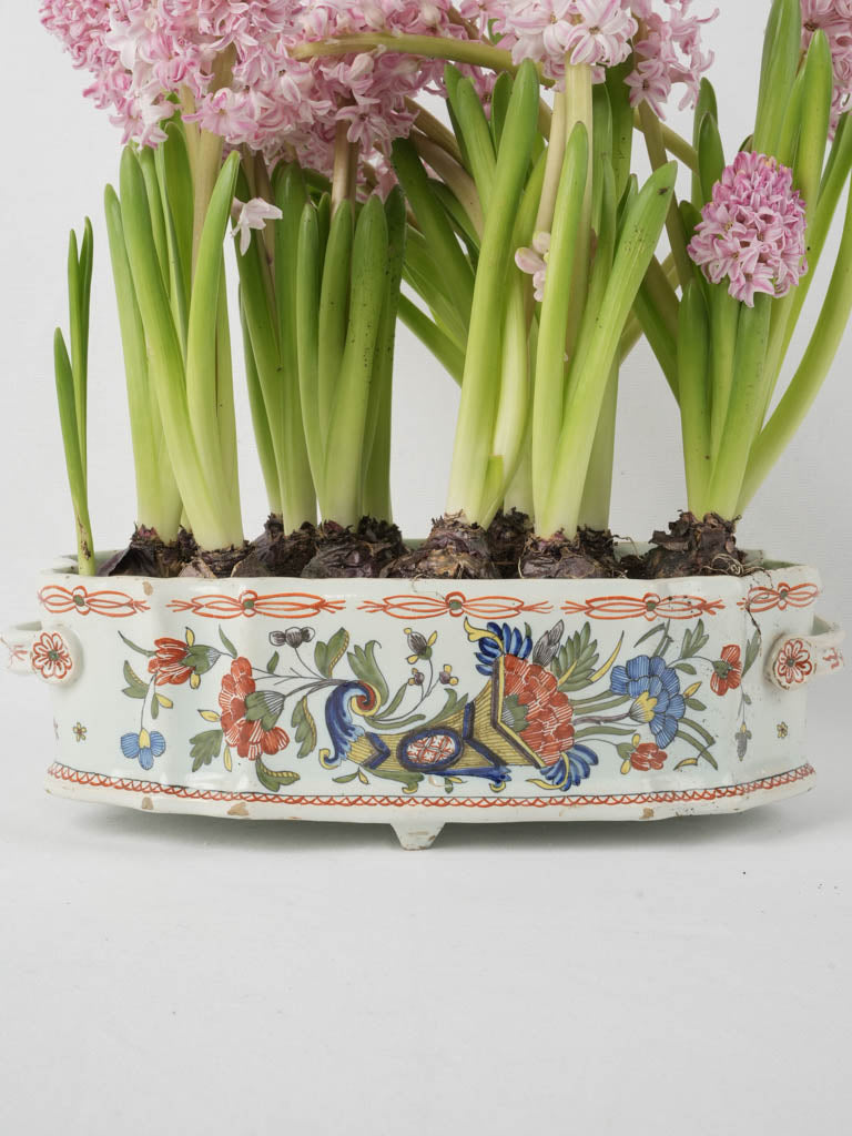 Elegant 18th-century floral cornucopia planter