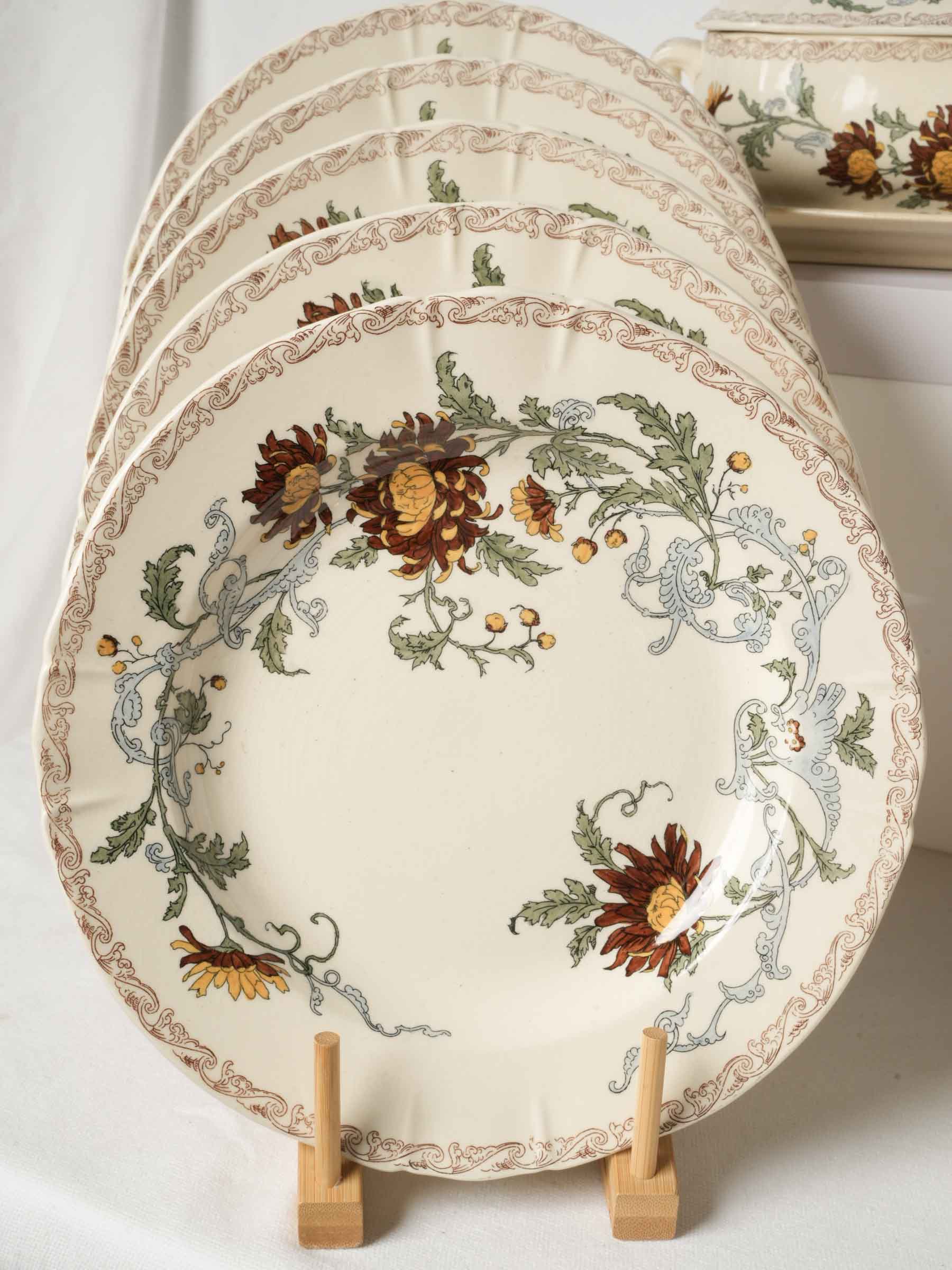 Vintage French country dinner set
