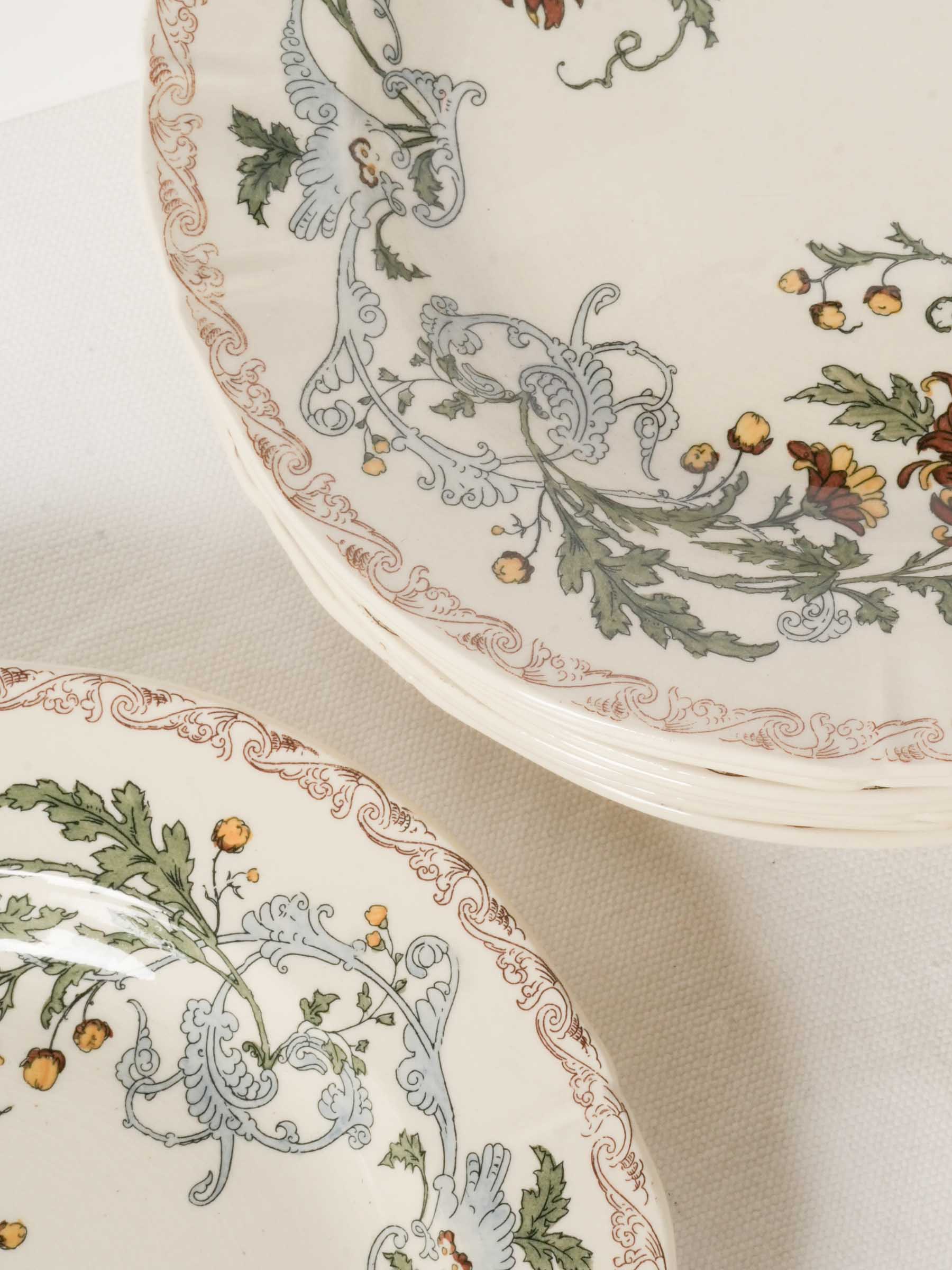 Delicate pale blue dish set