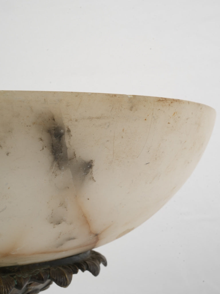 Enriched alabaster with veining