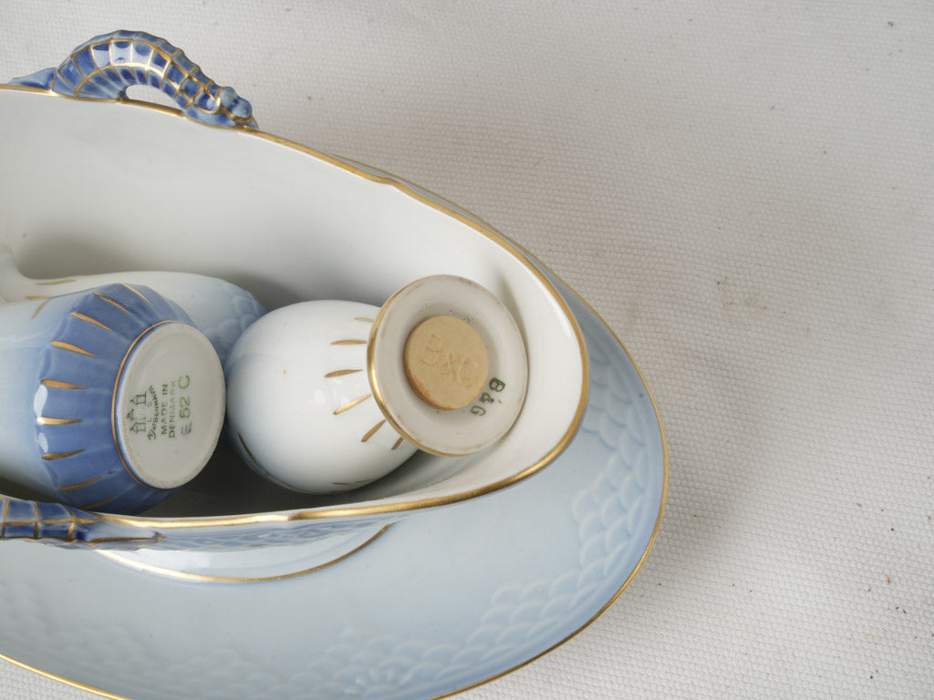 Sleek Nordic porcelain dinner collection