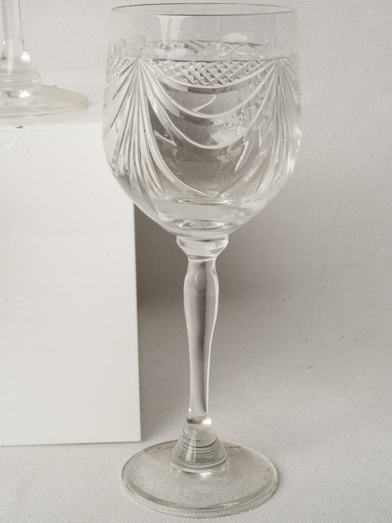 Sleek French crystal stemware