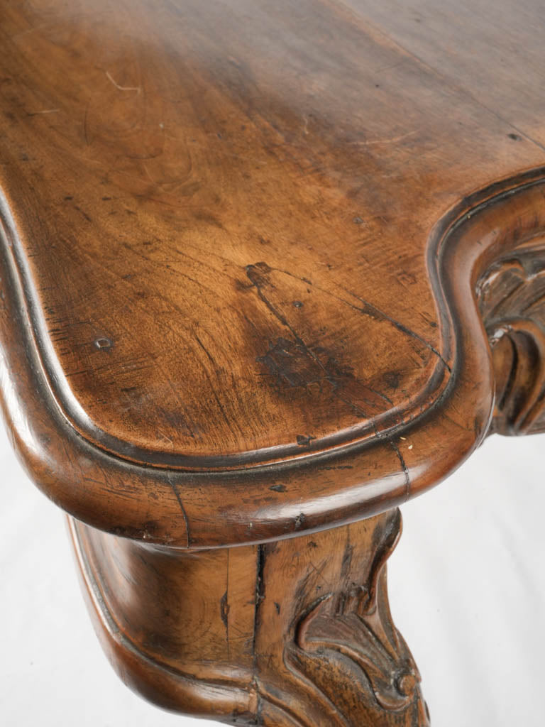 Acanthus-leaf adorned Venetian console