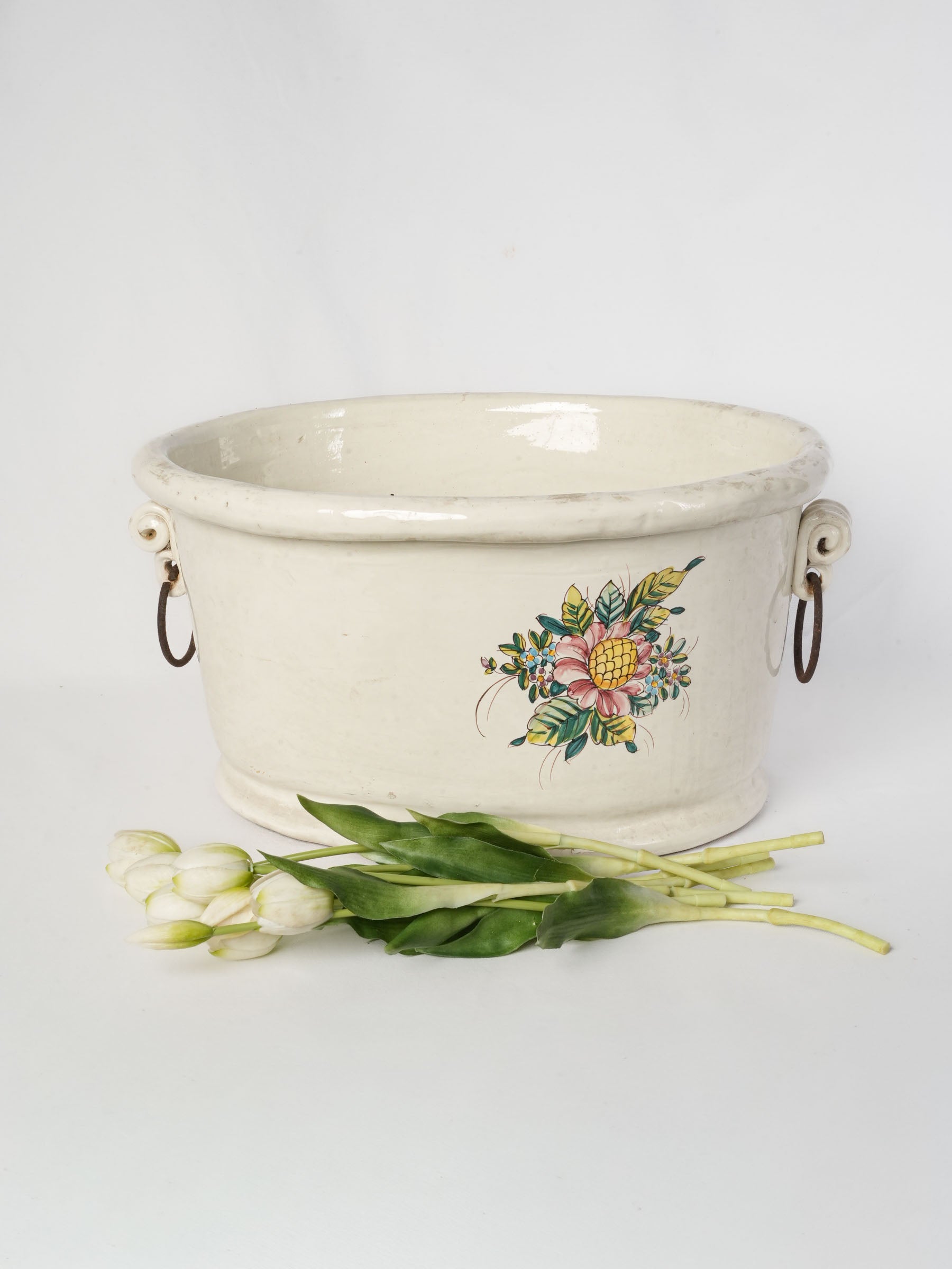Large Country House Earthenware Basin w/ Floral Decoration - 19¼"