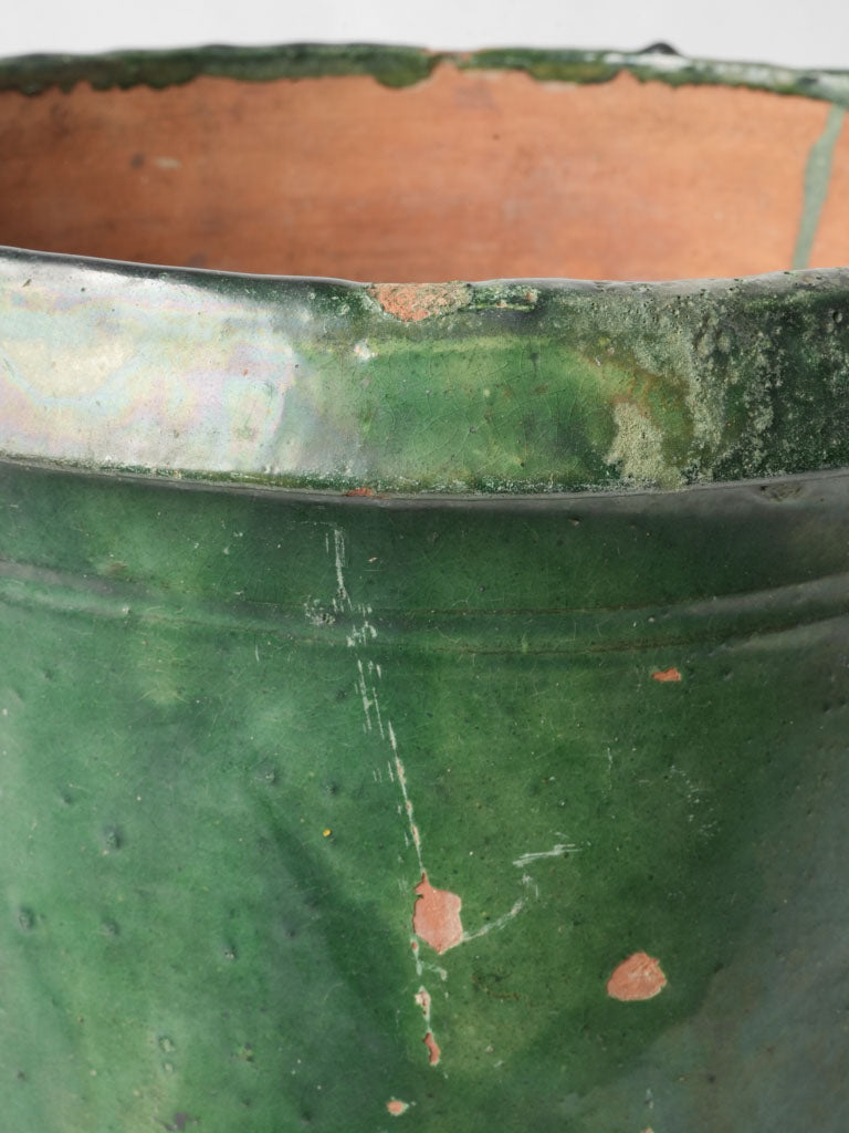 Classic design terracotta jardiniere