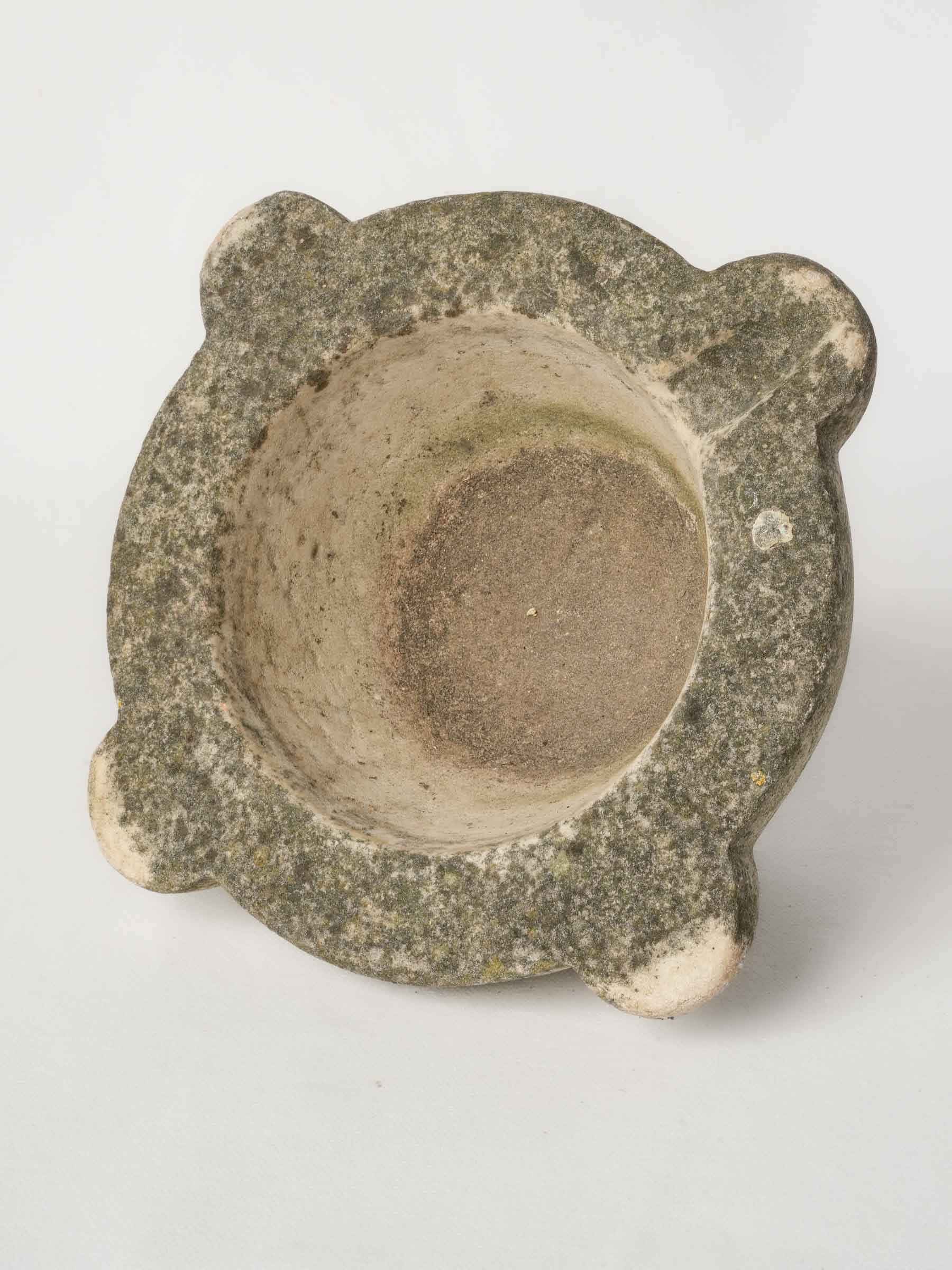 Truncated conical mortar bowl