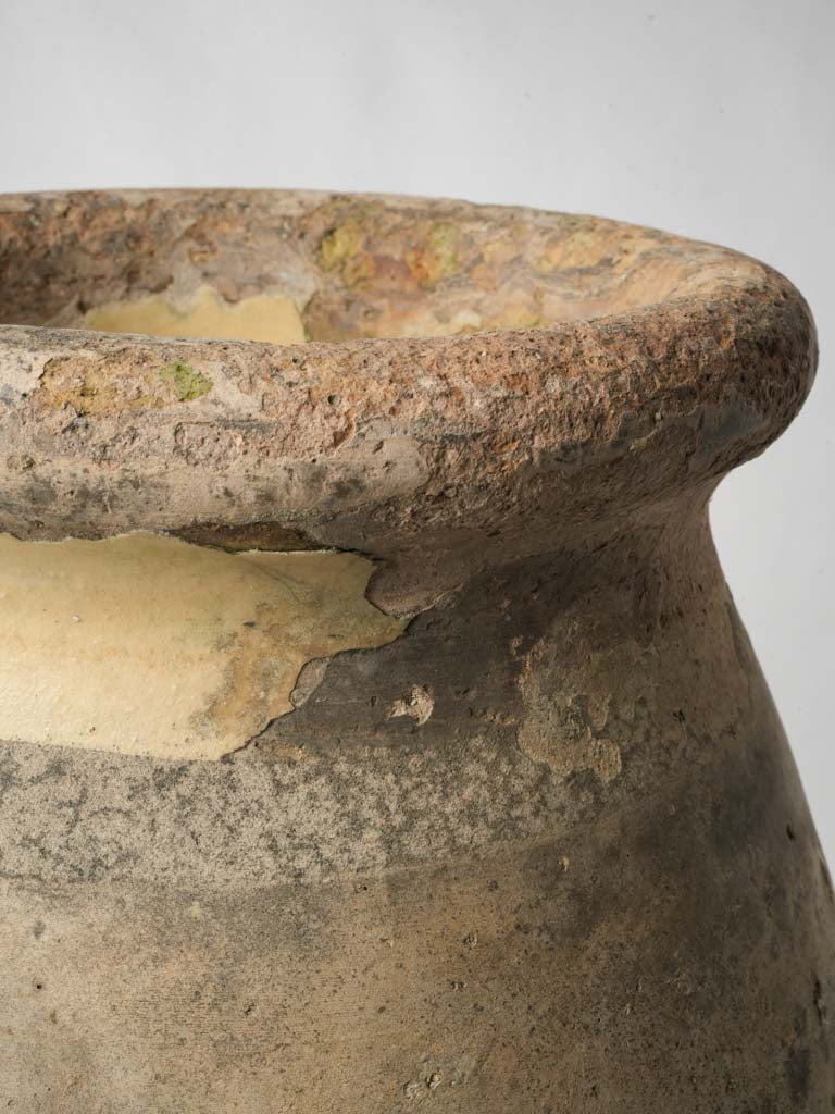 Weathered classic bulbous jars