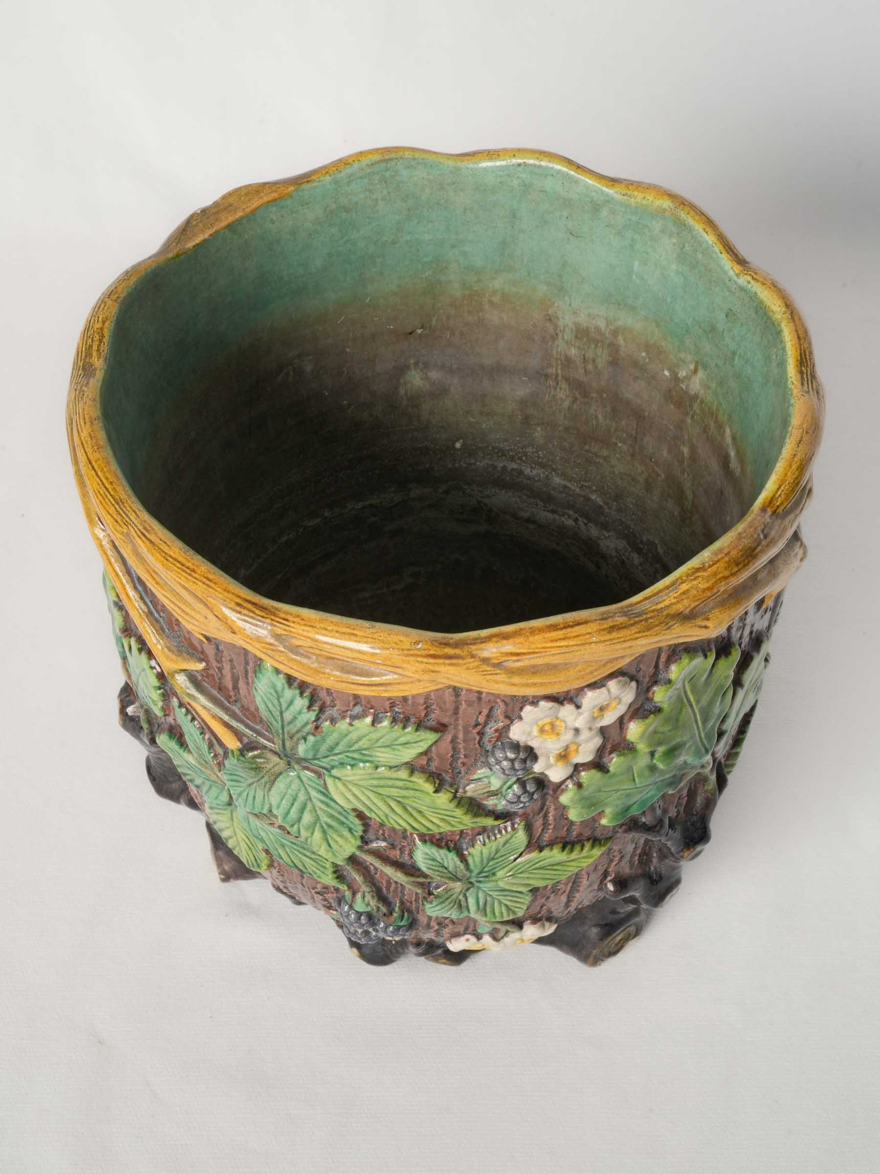 French Art Nouveau Majolica Cachepot w/ Brambles & Blackberries, C. 1900 - 9"