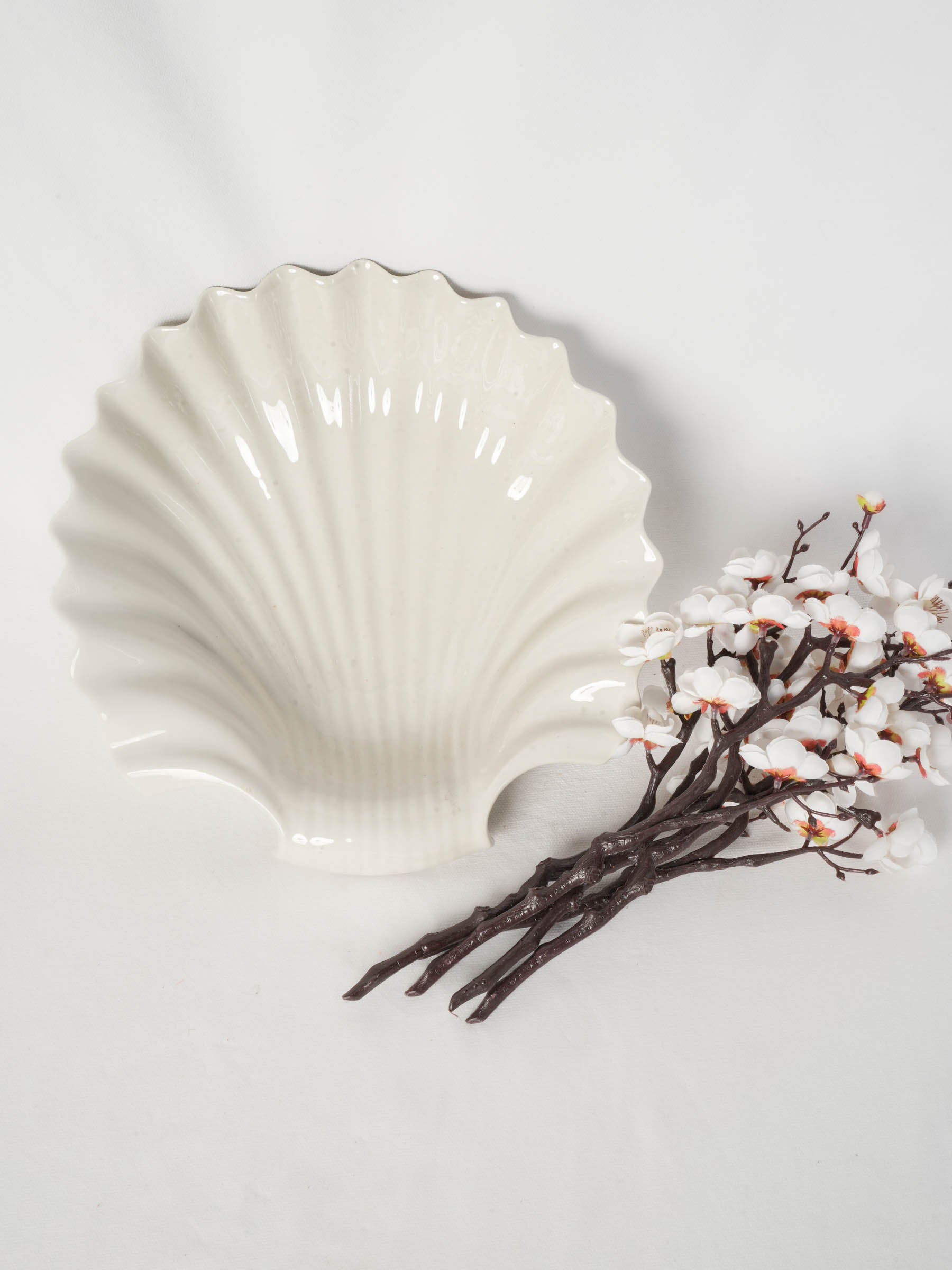 Vintage ivory-glazed coastal dish