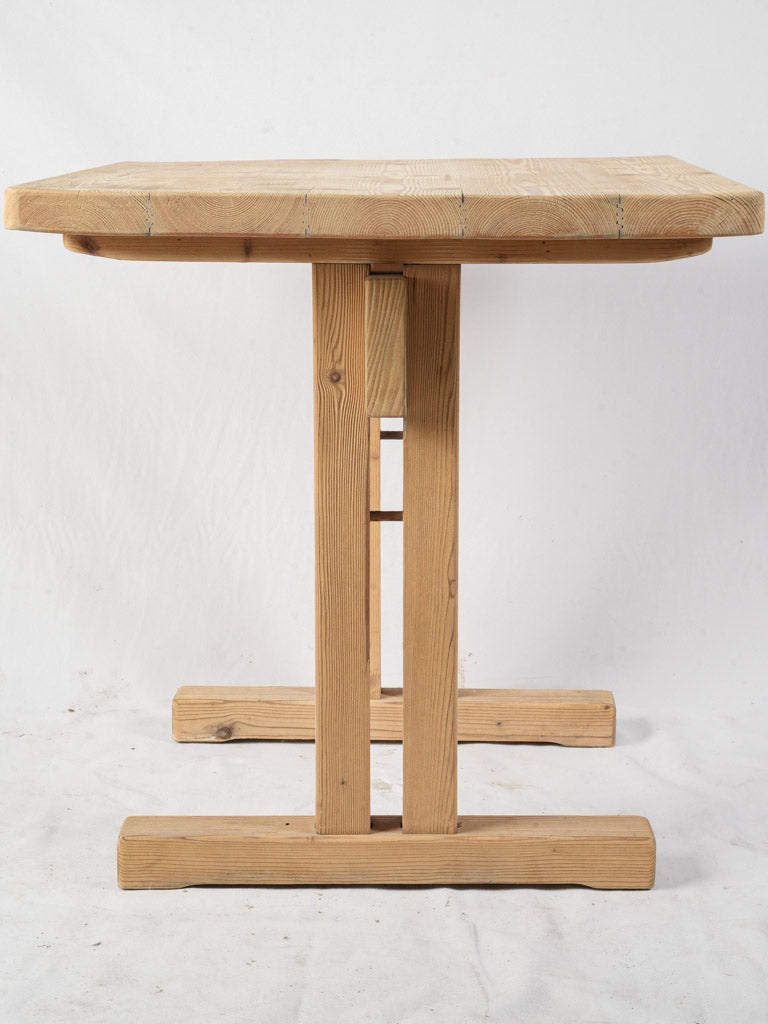 Natural wood grain dining table