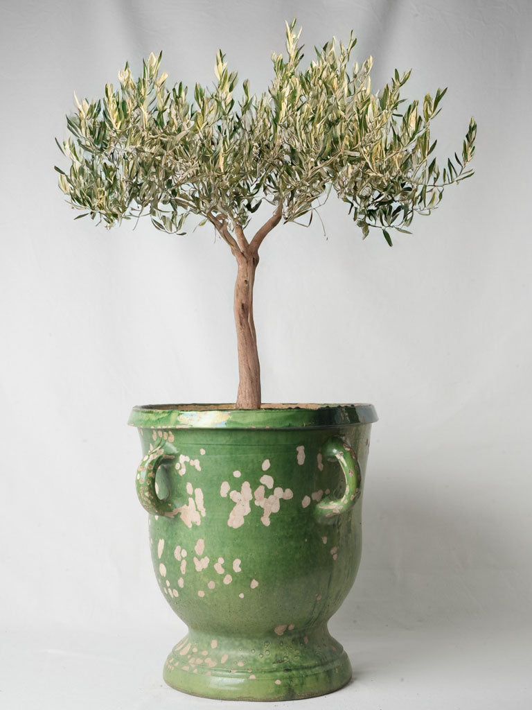 Vibrant glazed Castelnaudary urn