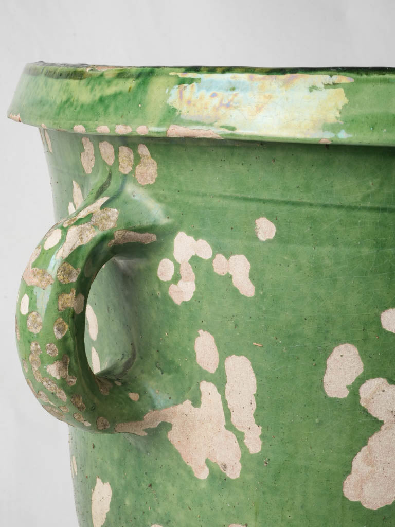 Glossy finished ceramic urn