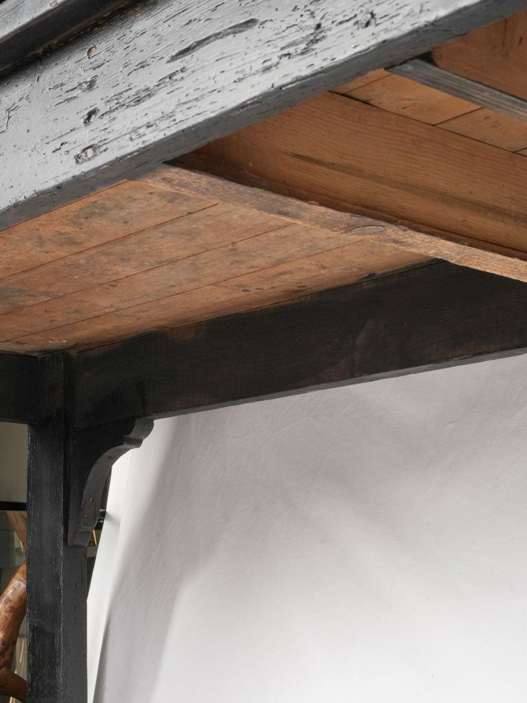 Contemporary finish rustic table