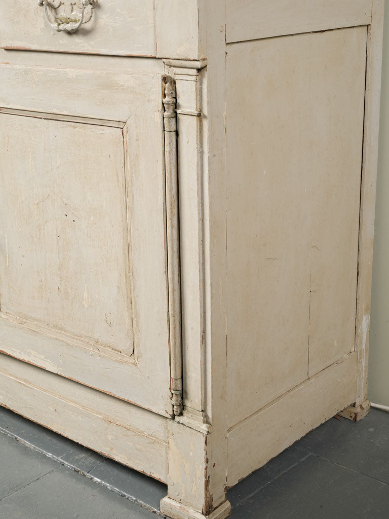 Balanced elegant oak cabinet