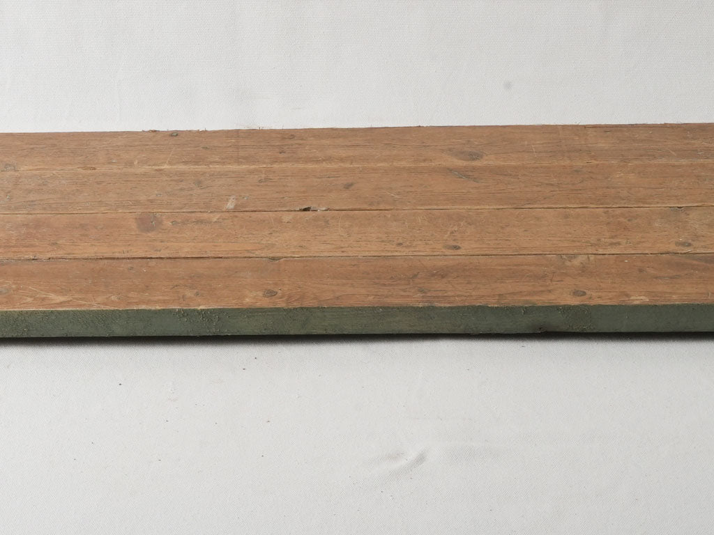 Early 20th-century French sign