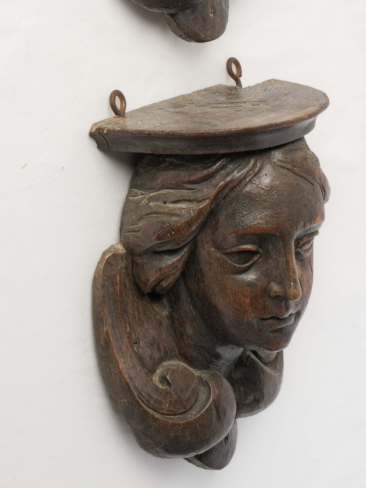 Pair of 18th-Century Carved Oak Wall Brackets w/ Female Heads, Probably Italian - 14¼"