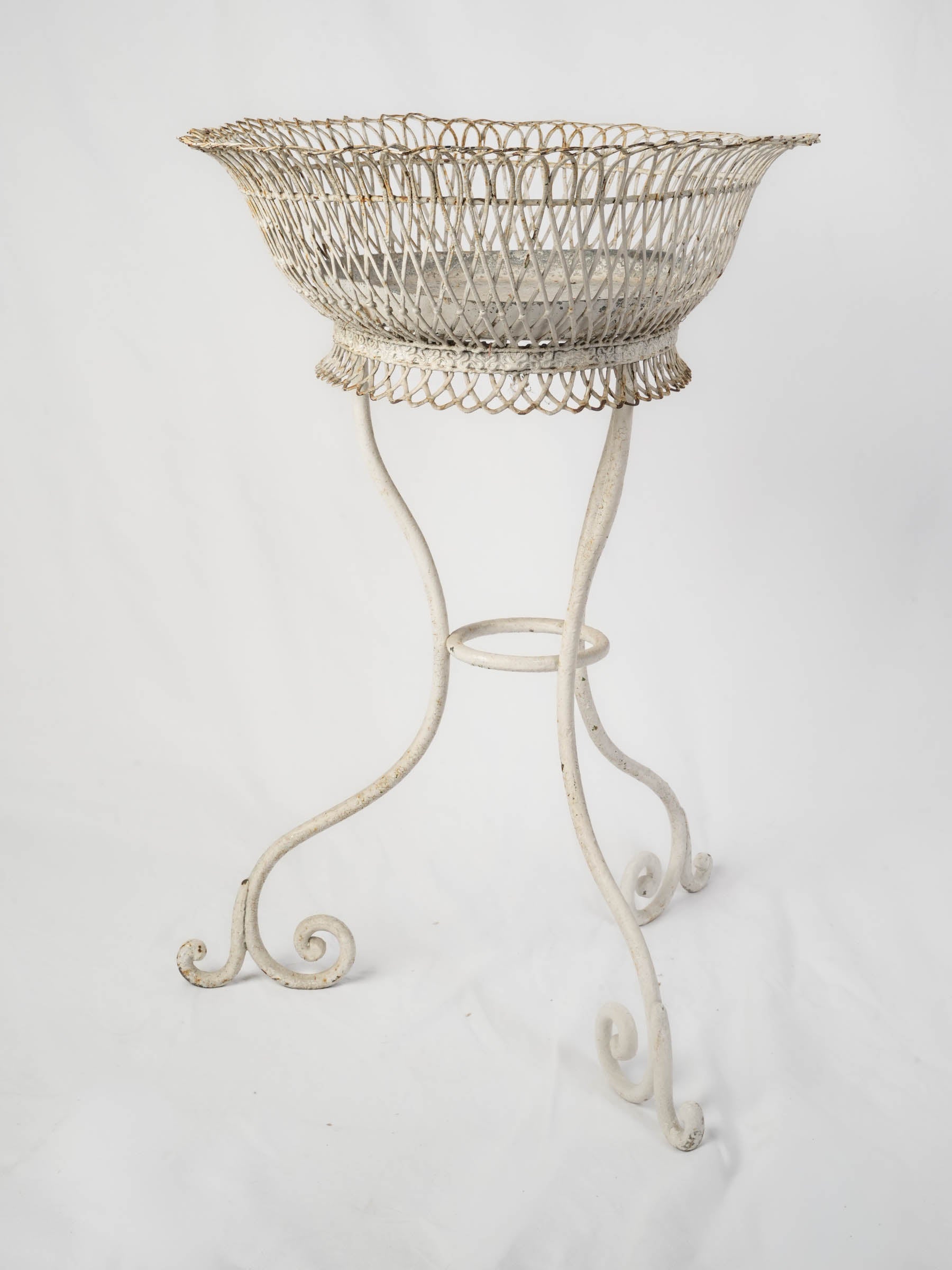 Elegant wirework basket garden stand