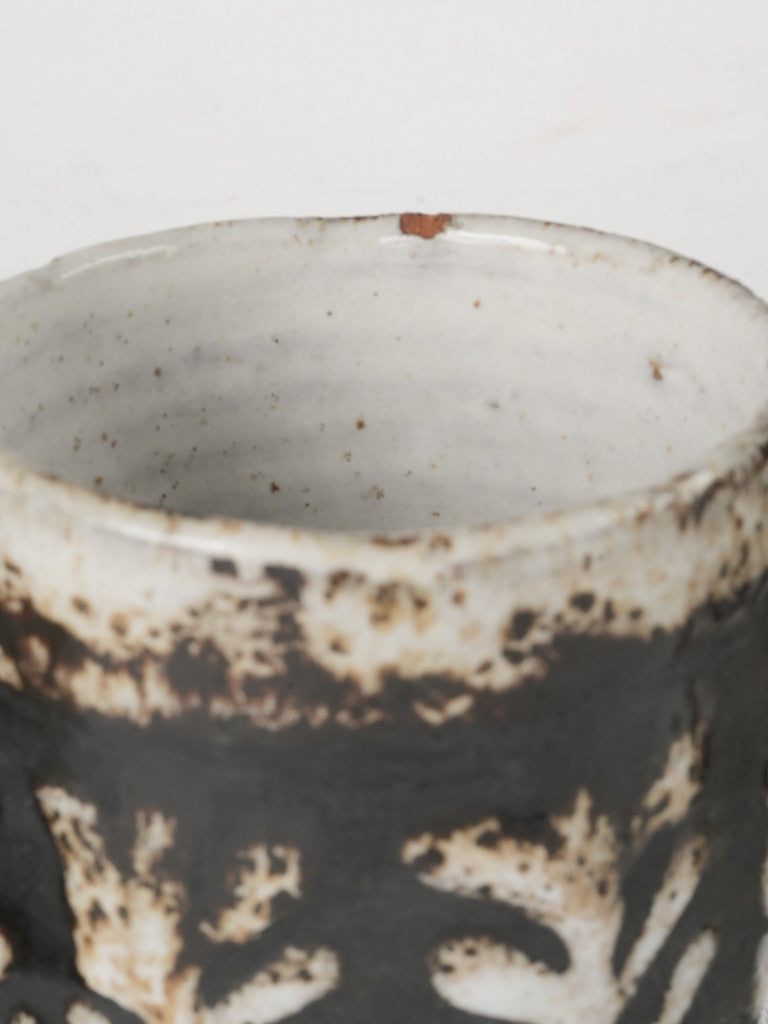 Two monochrome Albert Thiry (1932-2009) ceramics