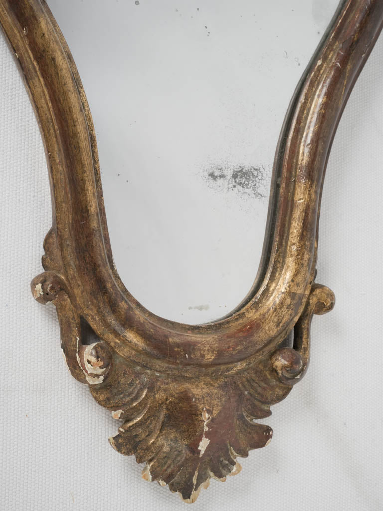 Small vintage mirror with scallop shell