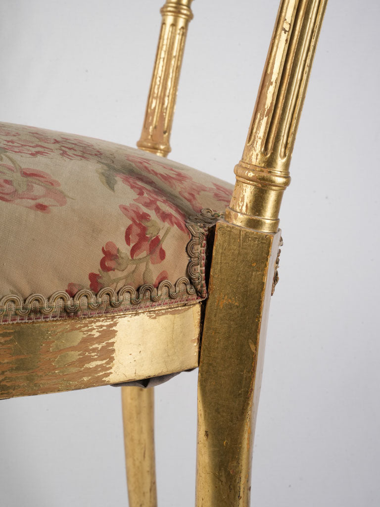 Graceful silhouette side chair