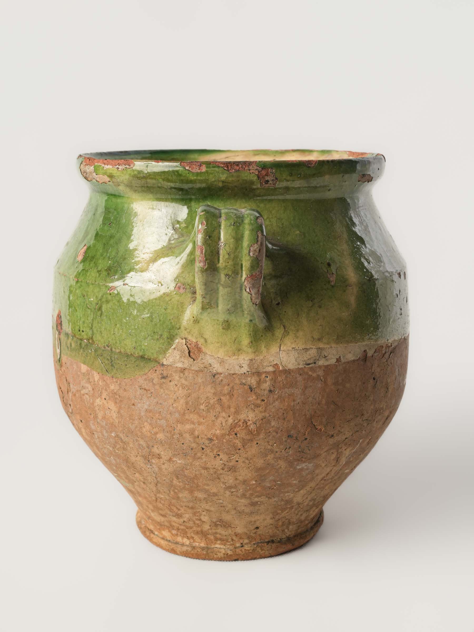 Aged dual-texture confit jar