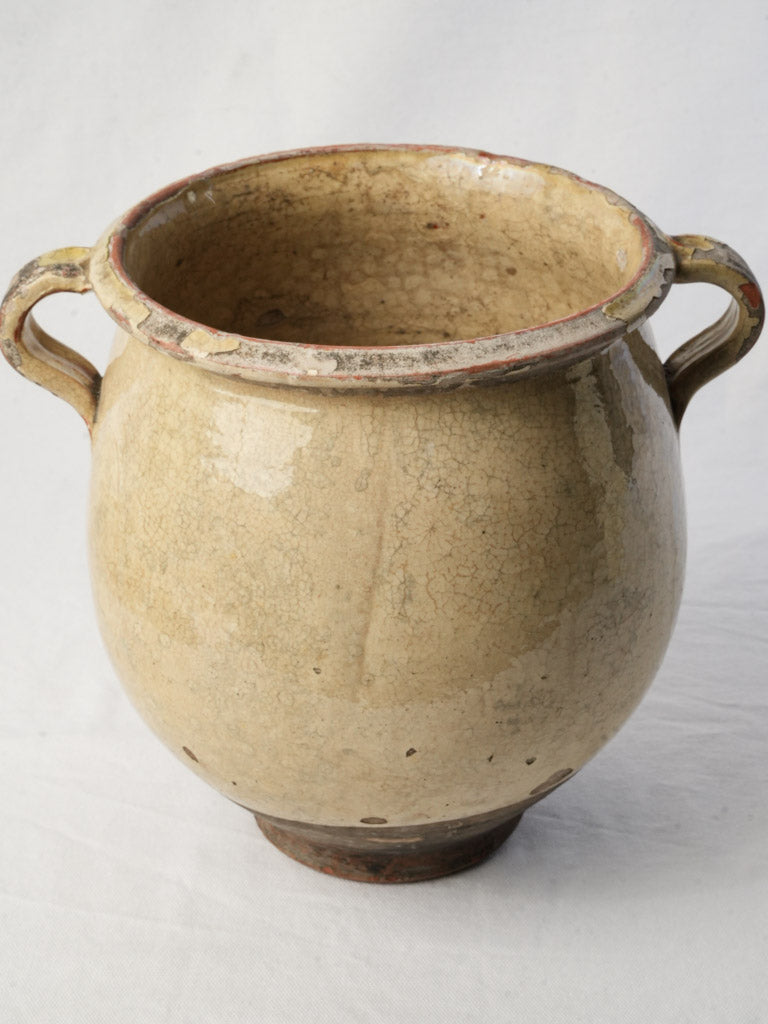 Timeless twin-handled storage pot